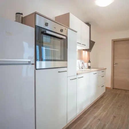 River View Apartment *