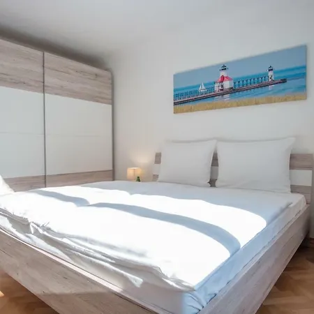 Apartment River View