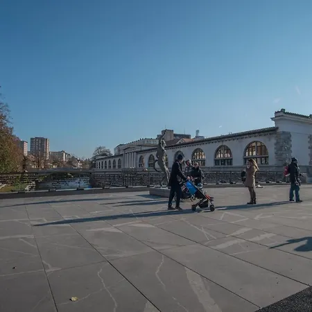 River View Apartment
