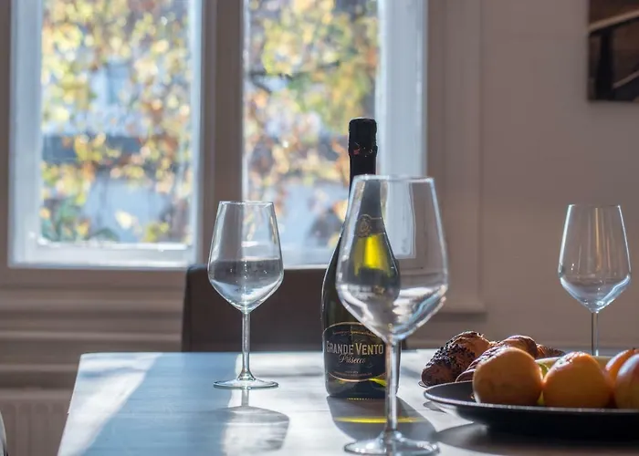 River View 아파트 *